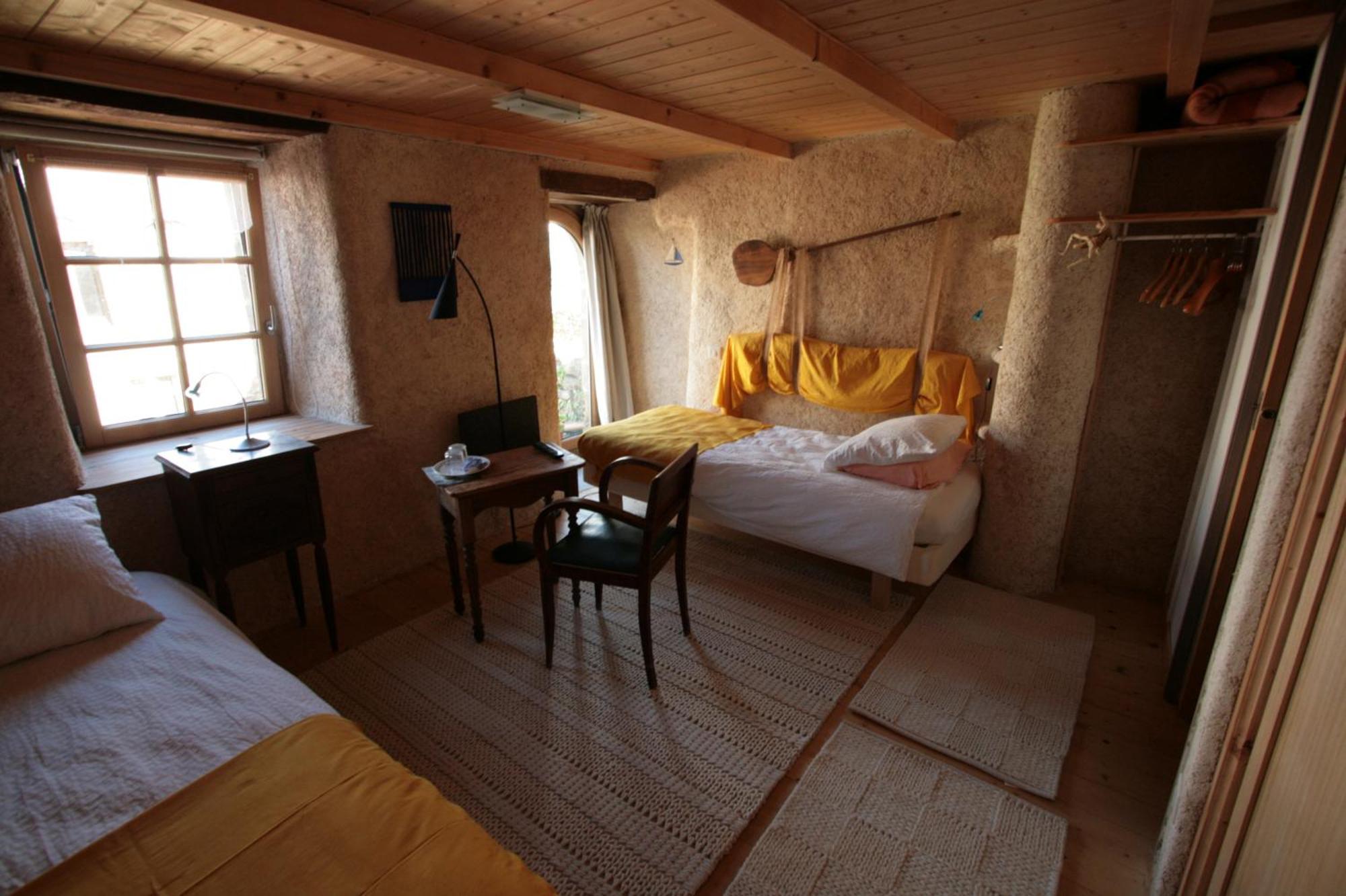 Le Magasin A Sel Bed and Breakfast Crozon Exteriör bild
